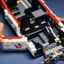 Cadillac ECTO-1 dos Caça-Fantasmas (2352 peças)