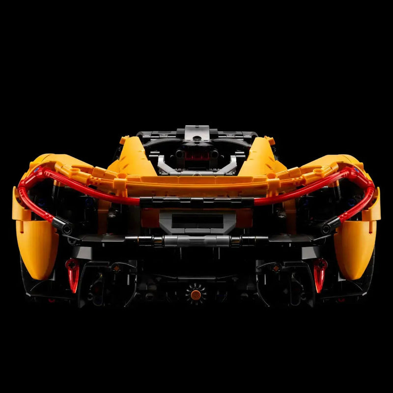 McLaren P1 (3893 peças)